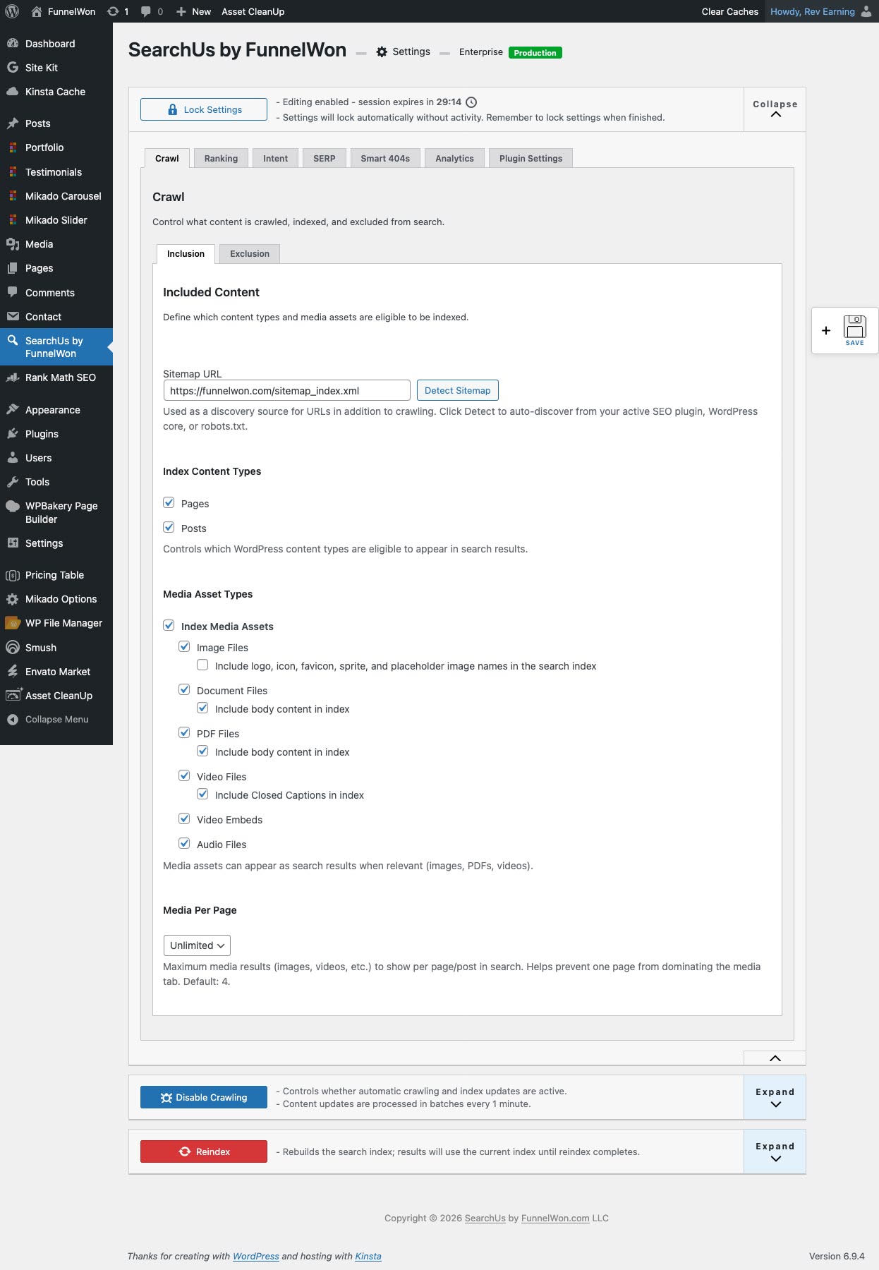 SearchUs crawl settings in the WordPress admin, with options for pages, posts, and media files.